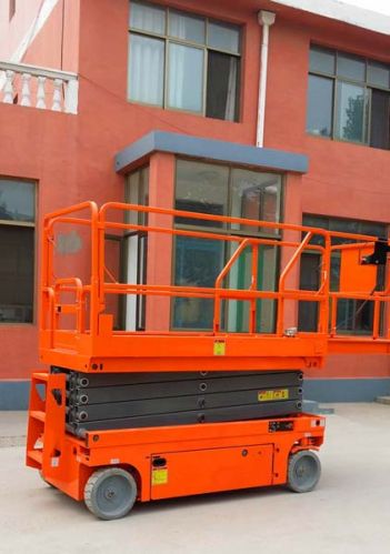 Hydraulic Driving Scissor Lifts