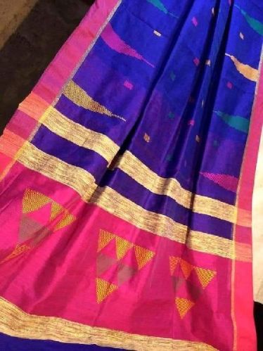 Plain Handloom Temple Weaving Sarees, Occasion : Formal Wear, Party Wear