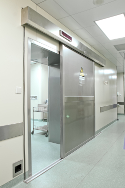 X-Ray Shielding Hinged Door