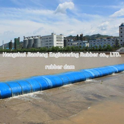 China Round Water Filling Rubber Dam To Singapore