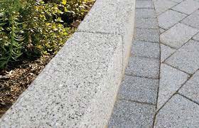 Polished Granite Kerbs, For Countertops, Kitchen Top, Pattern : Natural