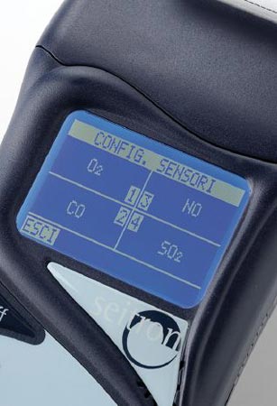 Automatic Electric Flue Gas Analyzer (Chemist), Feature : Accuracy, Battery Indicator, Digital Display