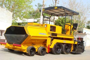 Hydrostatic Sensor Wet Mix Paver Finisher