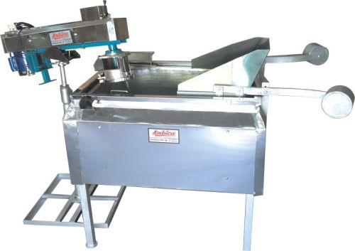 Metal Bulk Frying Pan, Feature : Attractive Design, Heat Resistance