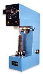 Vickers Hardness Testing Machine