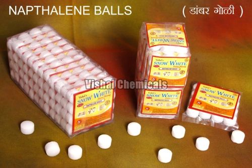 Naphthalene Balls, Shape : Round