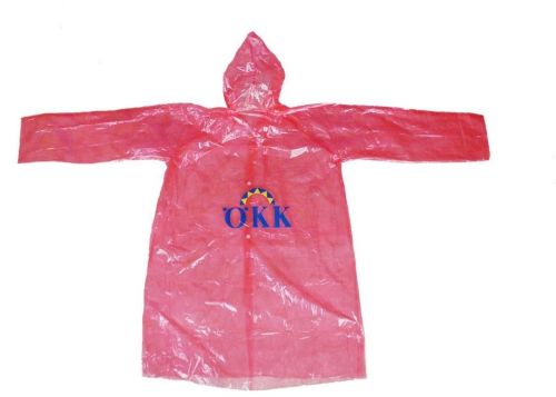 R-1059 PE RED DISPOSABLE LONG LIGHTWEIGHT RAIN JACKET