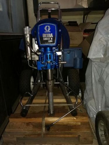 Graco 1095 Electric Airless Sprayer, For Bridges, Factories, Construction Lines Etc