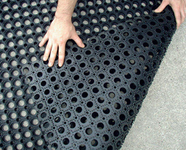 Hollow Mats