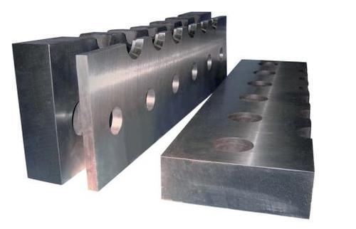Continuous Shear Blade