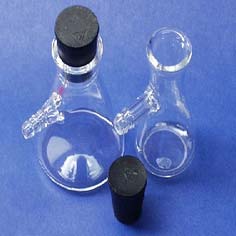 Conical Glass Vacuum Flasks, For Laboratory, Pattern : Plain