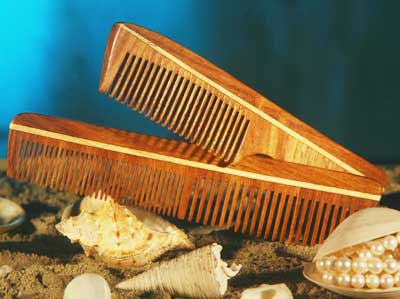 WC-01 Wooden Comb