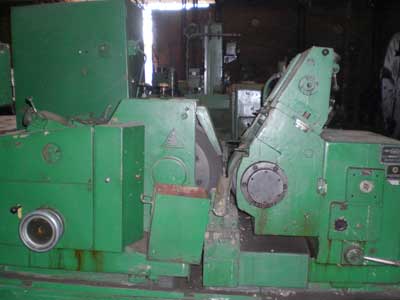 Centreless Grinding Machine
