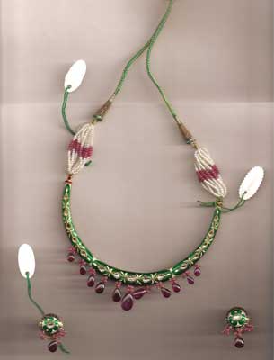 Enamel Necklace Set (D 7)