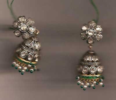 Victorian Earrings (E 1)
