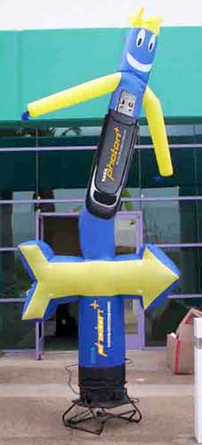 Dancing Balloon (01)