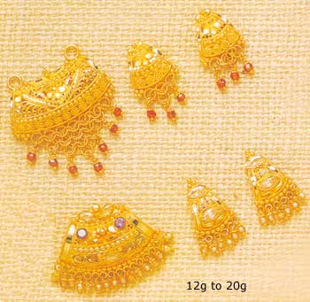 Gold Pendant Set GPS-08