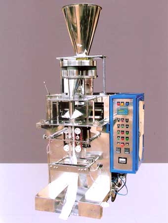 Automatic Collar Type Form Fill & Seal Machine