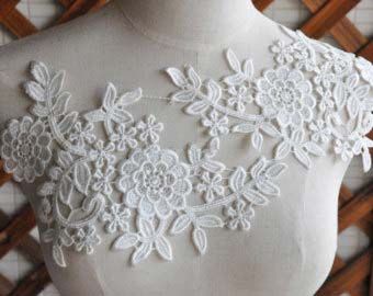 Cotton Applique Laces, For Fabric Use, Length : 18inch, 24inch, 36inch, 48inch