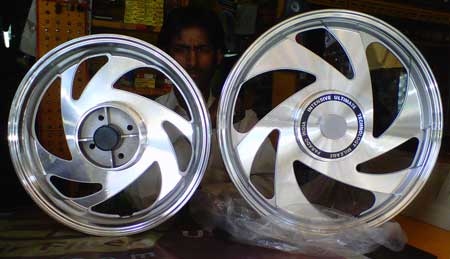 Two Wheeler Mag Wheel (01)