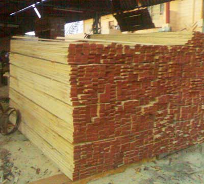 Plain Smooth Finish Pine Wood Planks