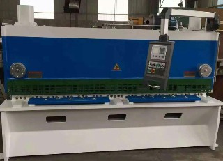 Shearing Machines, Rated Power : 7.5, Certification : CE