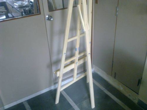 Wooden Easel 5 Feet