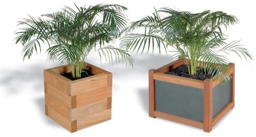 Plain Wooden Outdoor Planters, Feature : Attractive Pattern, Easy To Placed, Hard Structure, Long Life