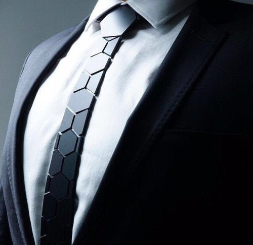 Koi Tie Honeycomb Tie