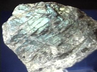 Feldspar, Silica : SiO2 67.00 %