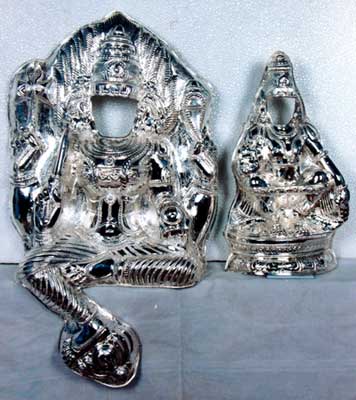 Guru Dakshinamurthy Statue