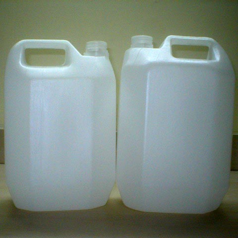 5 Litre Plastic Jerry Cans
