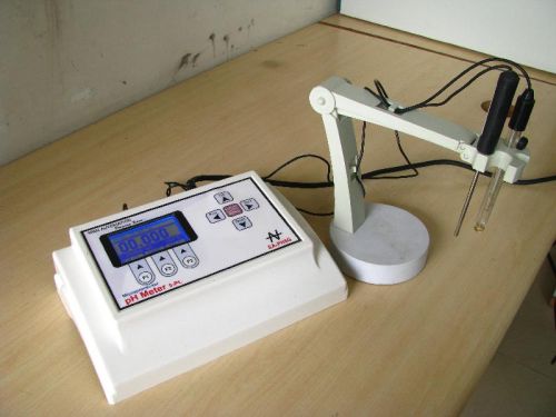 Microprocessor Digital PH Meter With 5 Pt Calibration