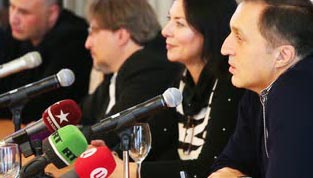 Press Conferences Organizer