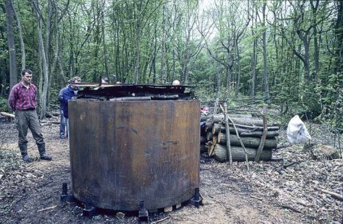 Wood charcoal, Packaging : Bag