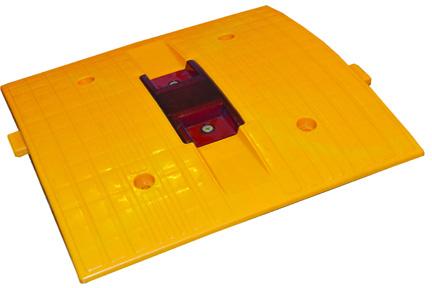 Solar Speed Breaker, Width : 500mm