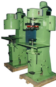 Seaming Machine, Capacity : 40 To 45 Cans Per Minute