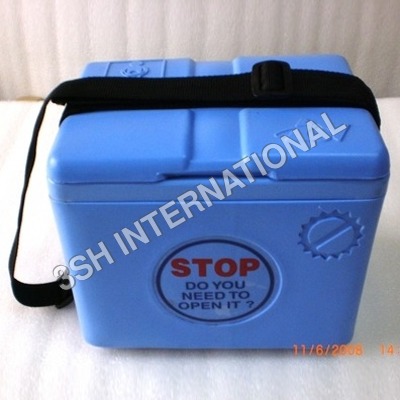 0.8 Liter Vaccine Carrier