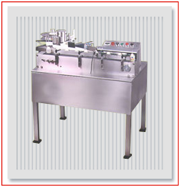 Semi Automatic Labeling Machine