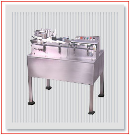 Semi Automatic Self Adhesive Labelling Machine