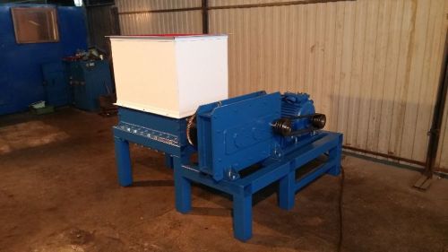Double Shaft Shredder, Brand Name : STANKO