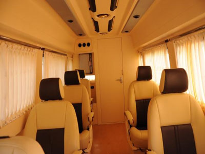 Online Tempo Traveller Hire