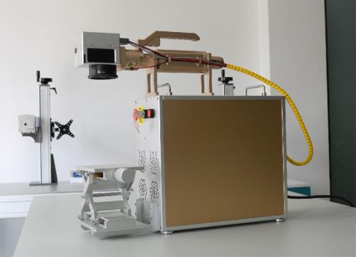 Laser Engraving Machine, Availability : 100-500kg, 500-1000kg