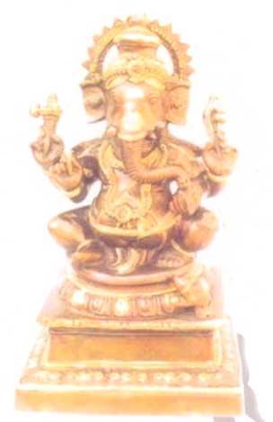 Brass Ganesh Statue, Packaging Type : Golden