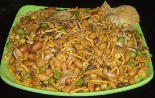 Navratan Mixture Namkeen 04