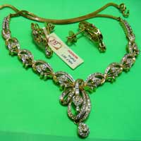 Polished 1447-HS Diamond Necklace Set, Color : Golden