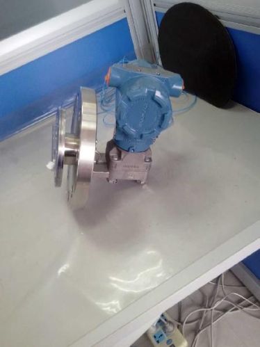 Pressure Transmitter, Pressure Type : Gauge/ Absolute/ Differential