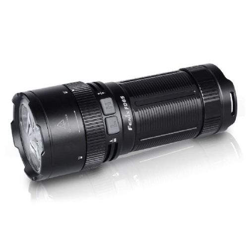 Focusable Zoom Flashlight