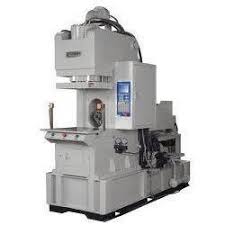 Horizontal injection moulding machine