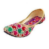 Canvas 100-150gm Cotton Ethnic Ladies Footwear, Size : 5inch, 6inch, 7inch, 8inch